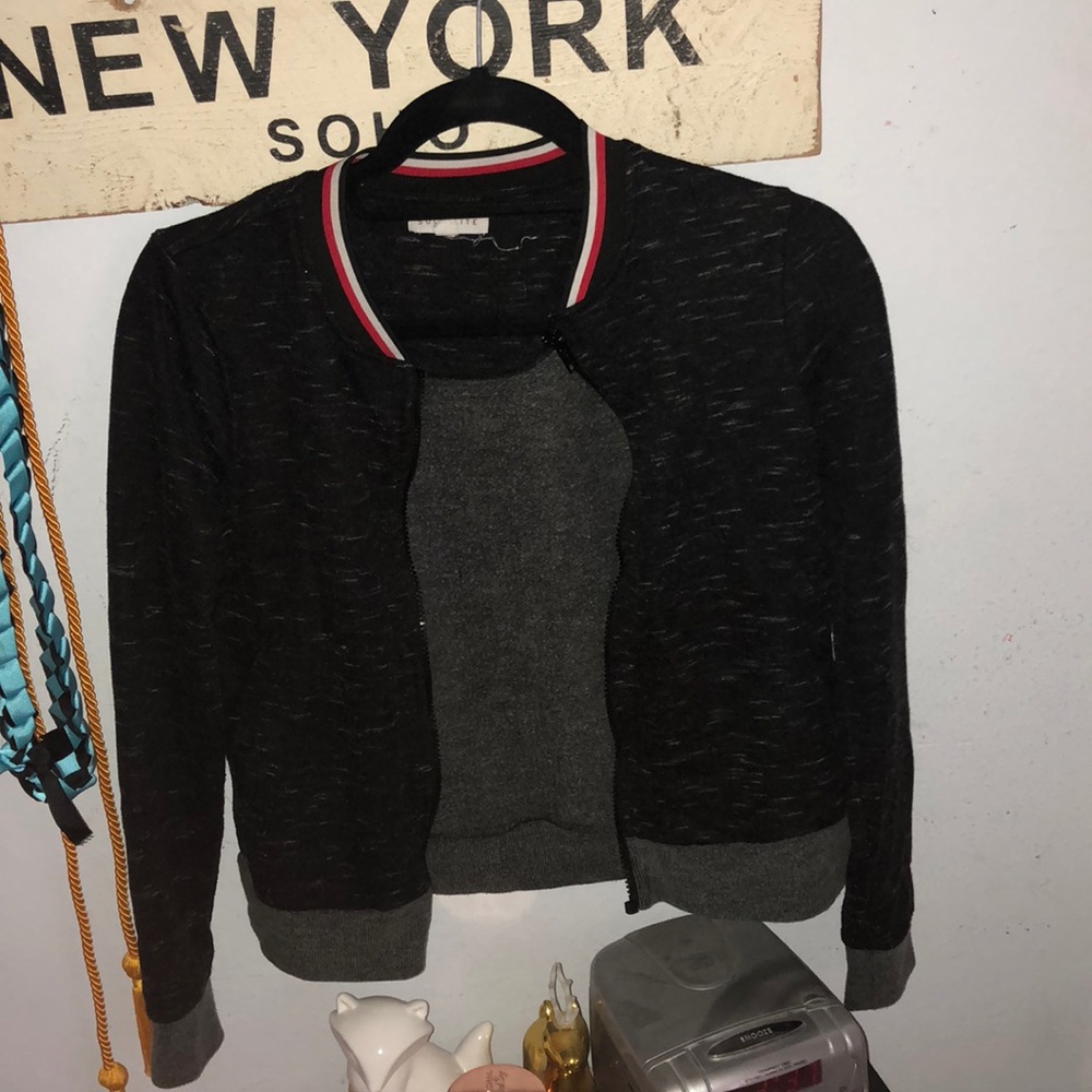 Tilly Zip Up